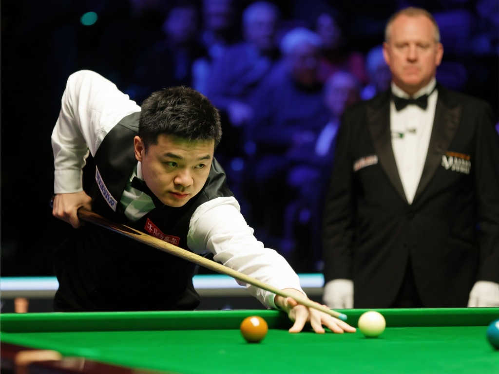 赵心童冲击斯诺克大满贯，仅差大师赛成90后第一人！